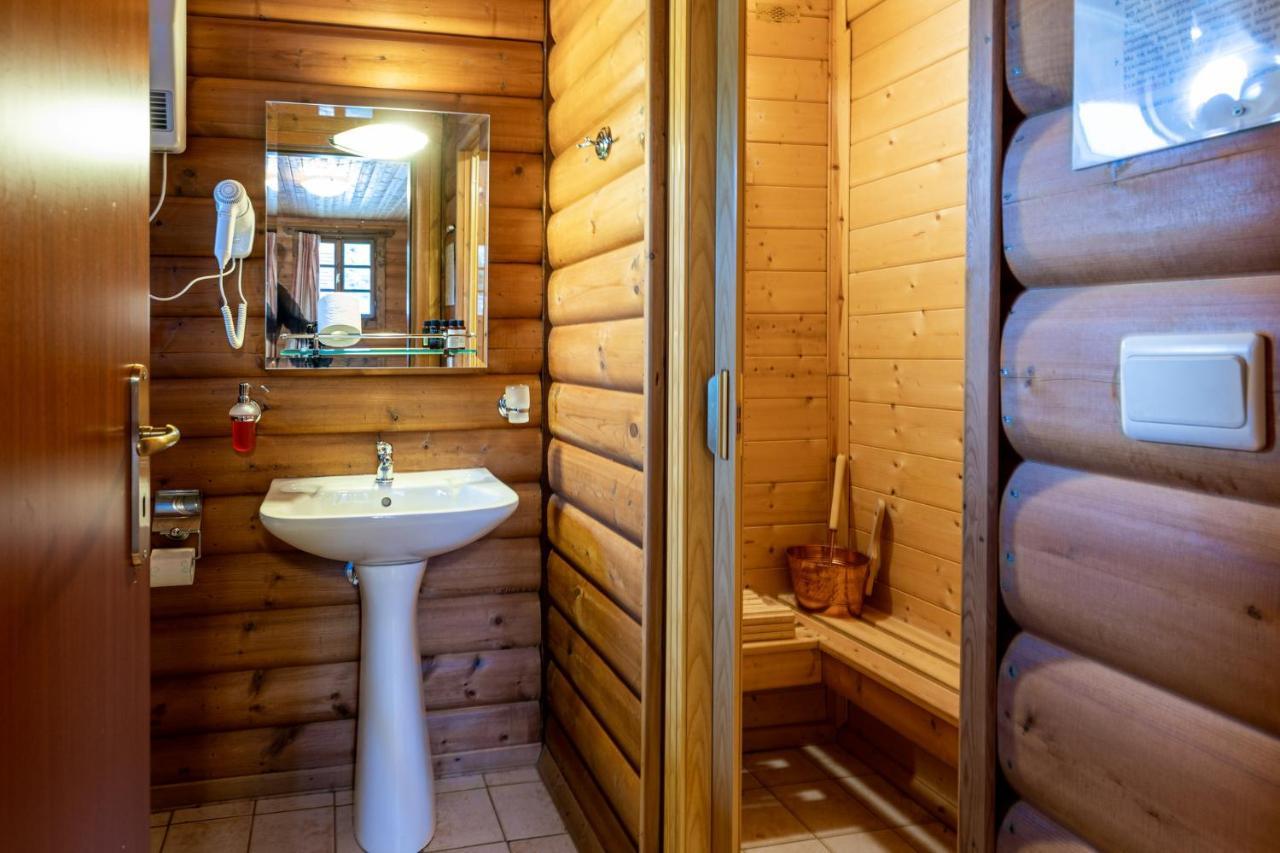 Chalet Likouresi Village Karpenísion エクステリア 写真